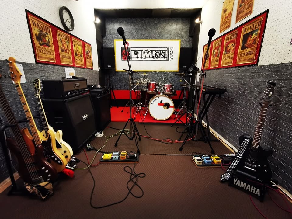 ห้องซ้อมดนตรี บรรเลงรูม studio