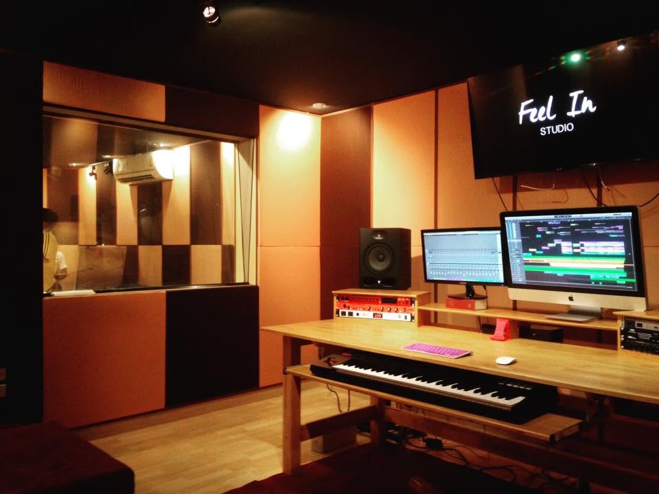 Feel in Studio